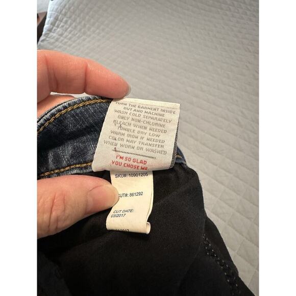 Torrid Sophia Crop Button Fly Distressed Jeans 24 - Picture 11 of 11